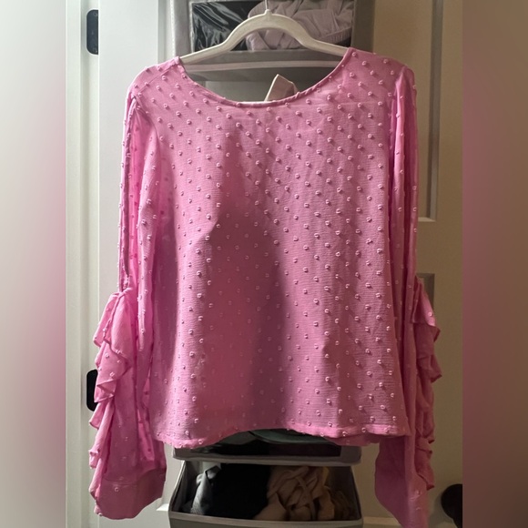 Tops - New lilac/pinkish ruffle top